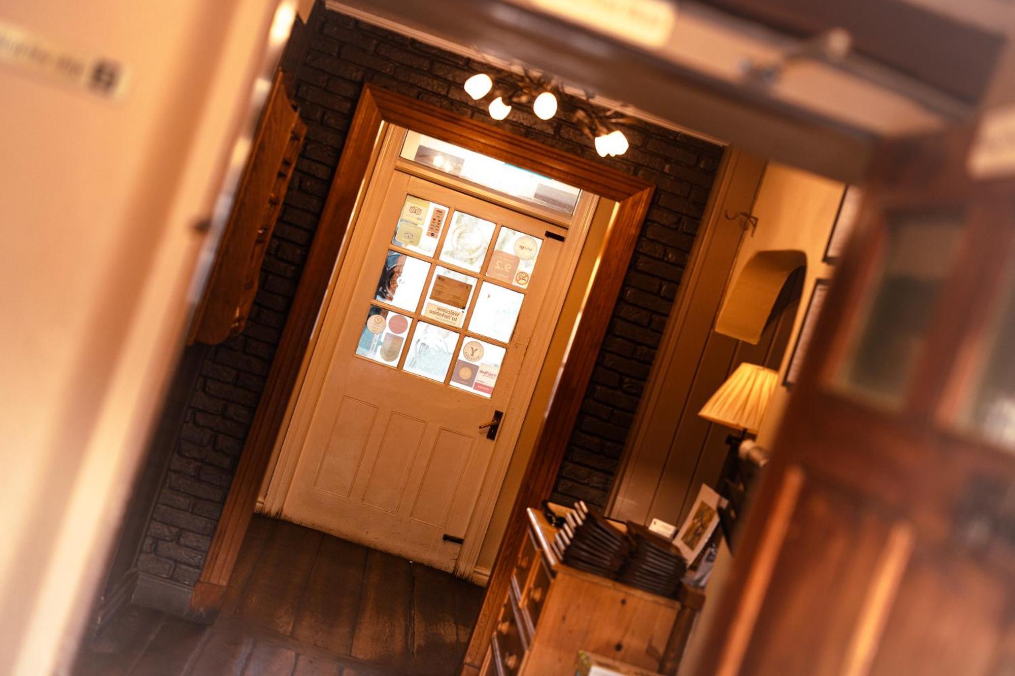 The Fairfax Arms Hotell Gilling East Eksteriør bilde