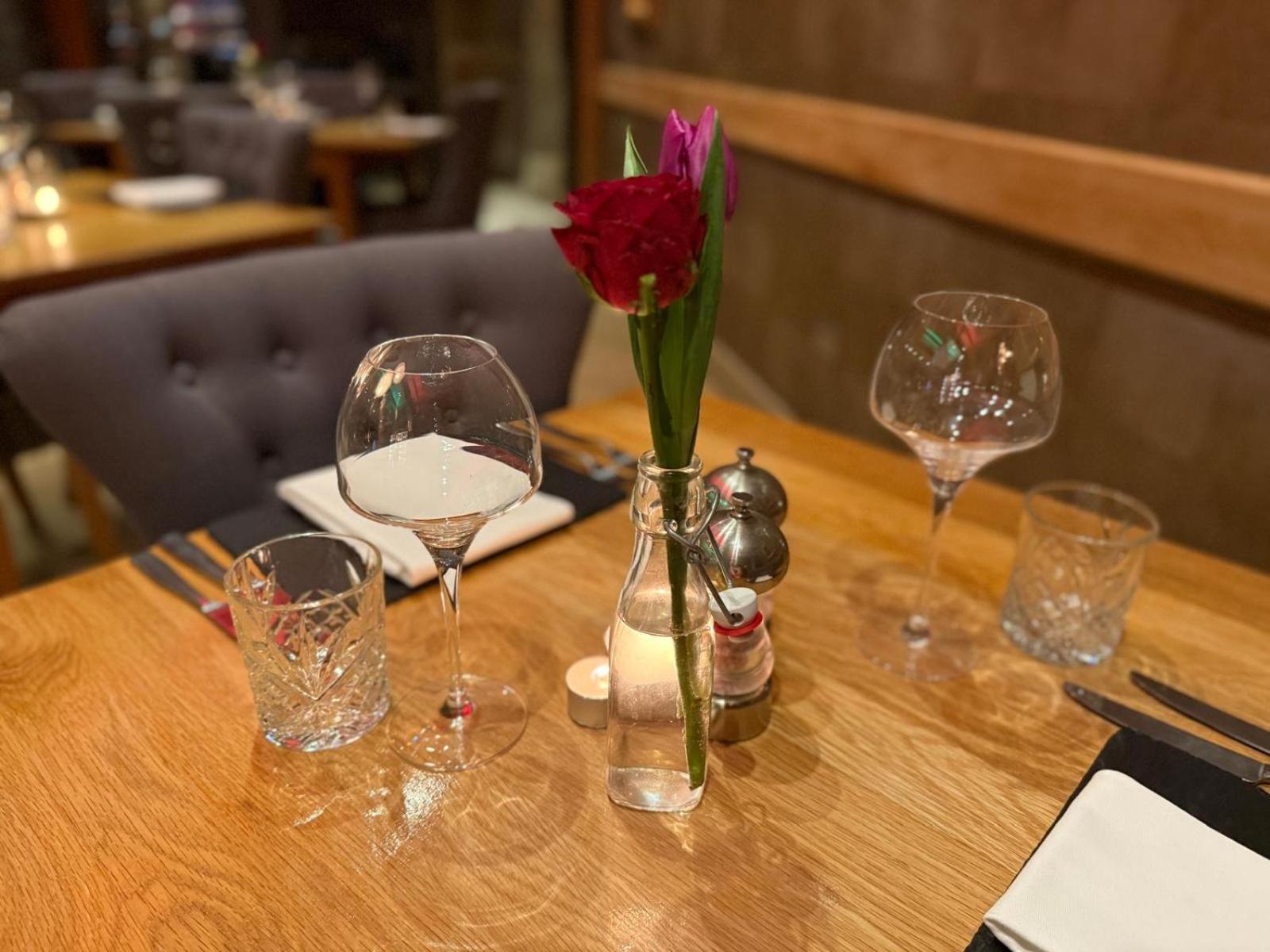 The Fairfax Arms Hotell Gilling East Eksteriør bilde